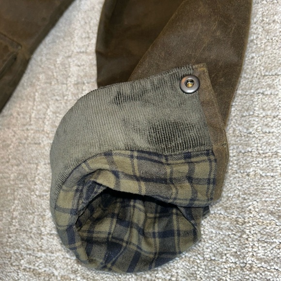 Flint and Tinder Flannel-Lined Waxed Hudson Jacket in Forest - Medium - Picture 5 of 8